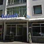 Hotel Dolomit