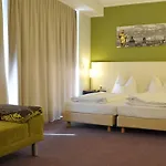 Hotel Dolomit