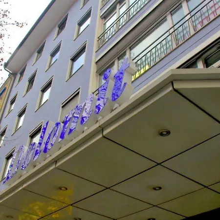 Hotel Dolomit 2*