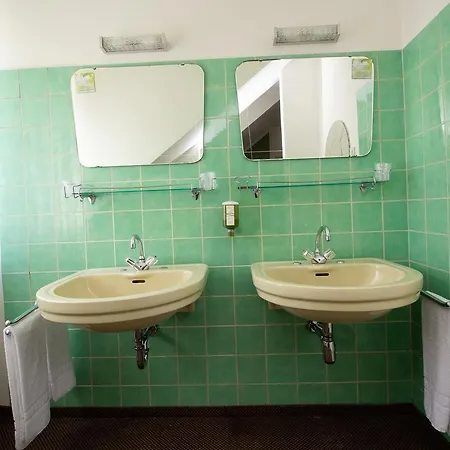 Hotel Dolomit