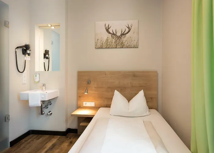 Dolomit Hotel München