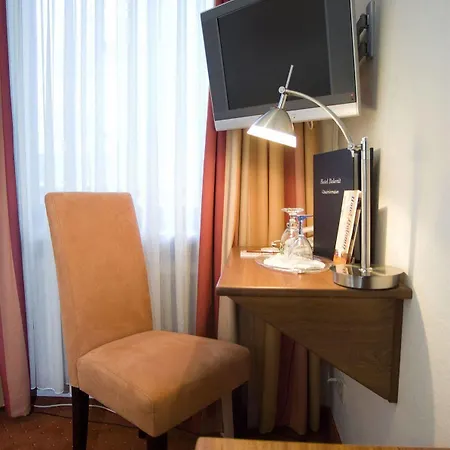 Dolomit Hotell München
