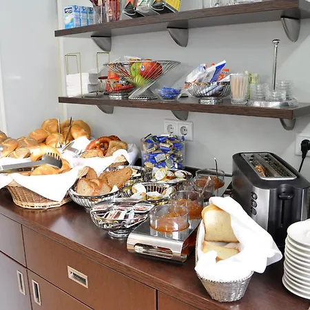 Hotell Dolomit München