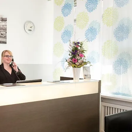 Hotell Dolomit München